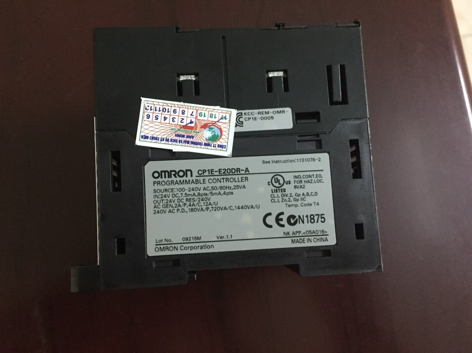 CPU Omron dòng CP1E-E20DR-A