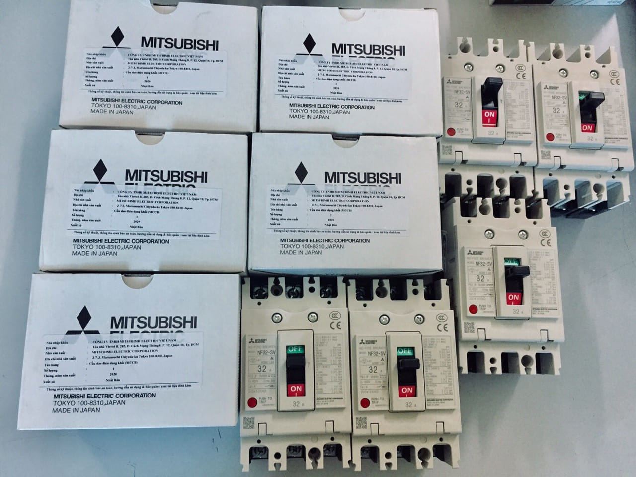 Aptomat ( MCCB) NF32-SV