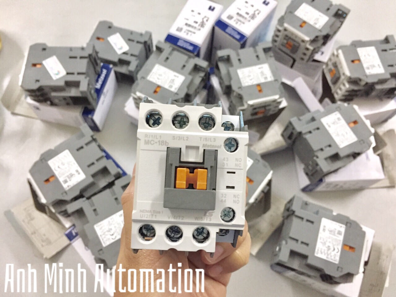 Contactor MC-18B 3P 18A LS